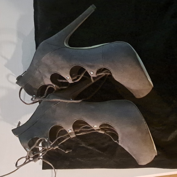 Peny loves Kenny ankle booties - Picture 6 of 9